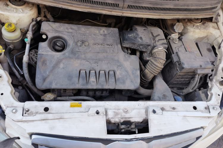 Used BAIC E Series 2013 Sedan 1.3L Manual Lotte Edition Engine Bay