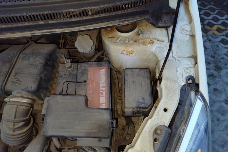 Used BAIC E Series 2013 Hatchback 1.5L Automatic Lotte Edition Engine Bay Left