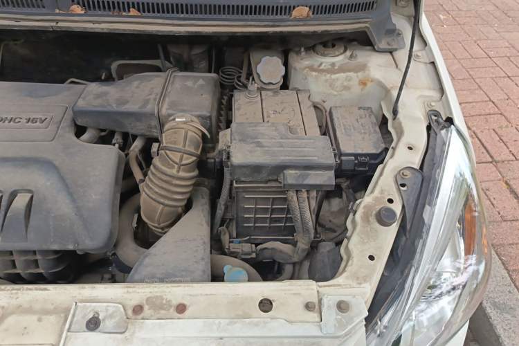 Used BAIC E Series 2013 Sedan 1.5L Manual Leshang Version Engine Bay Left