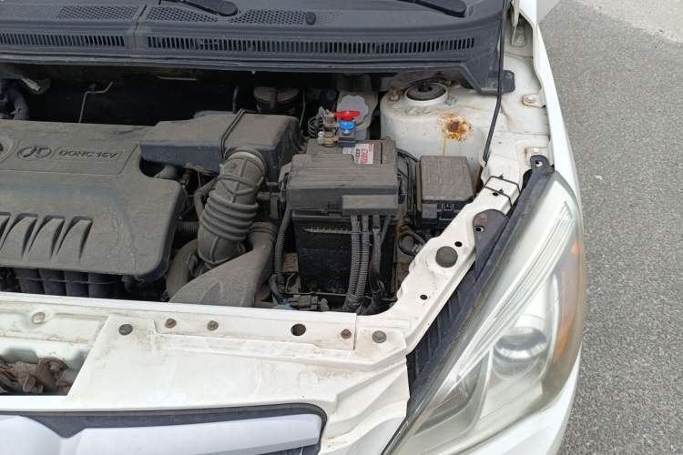 Used BAIC E Series 2013 Sedan 1.5L Manual Lotte Edition Engine Bay Left