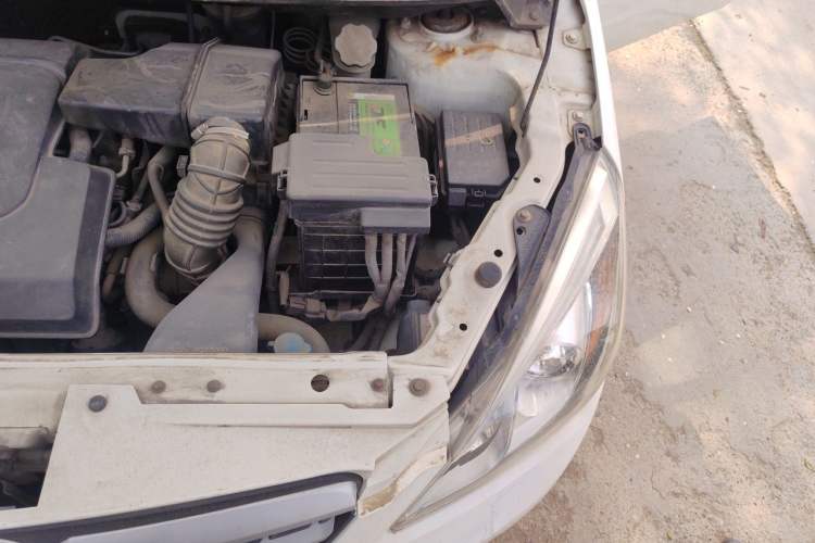 Used BAIC E Series 2013 Hatchback 1.5L Manual Lotte Edition Engine Bay Left