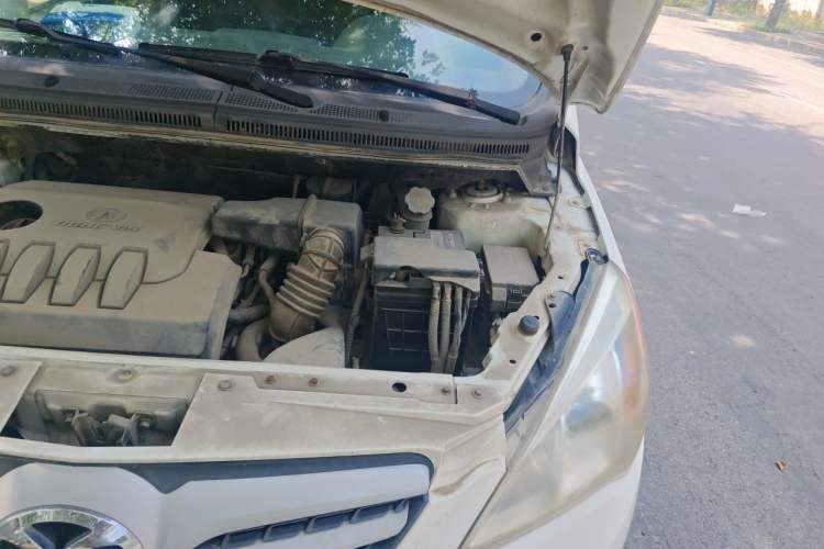 Used BAIC E Series 2013 Hatchback 1.5L Manual Lotte Edition Engine Bay Left