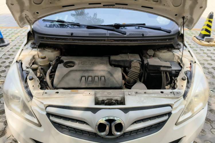 Used BAIC E Series 2013 Sedan 1.3L Manual Lotte Edition Engine Bay