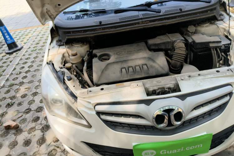 Used BAIC E Series 2013 Sedan 1.3L Manual Lotte Edition Engine Bay Right