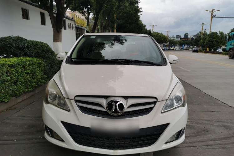 Used BAIC E Series 2013 Sedan 1.5L Manual Leshang Version Exterior 1