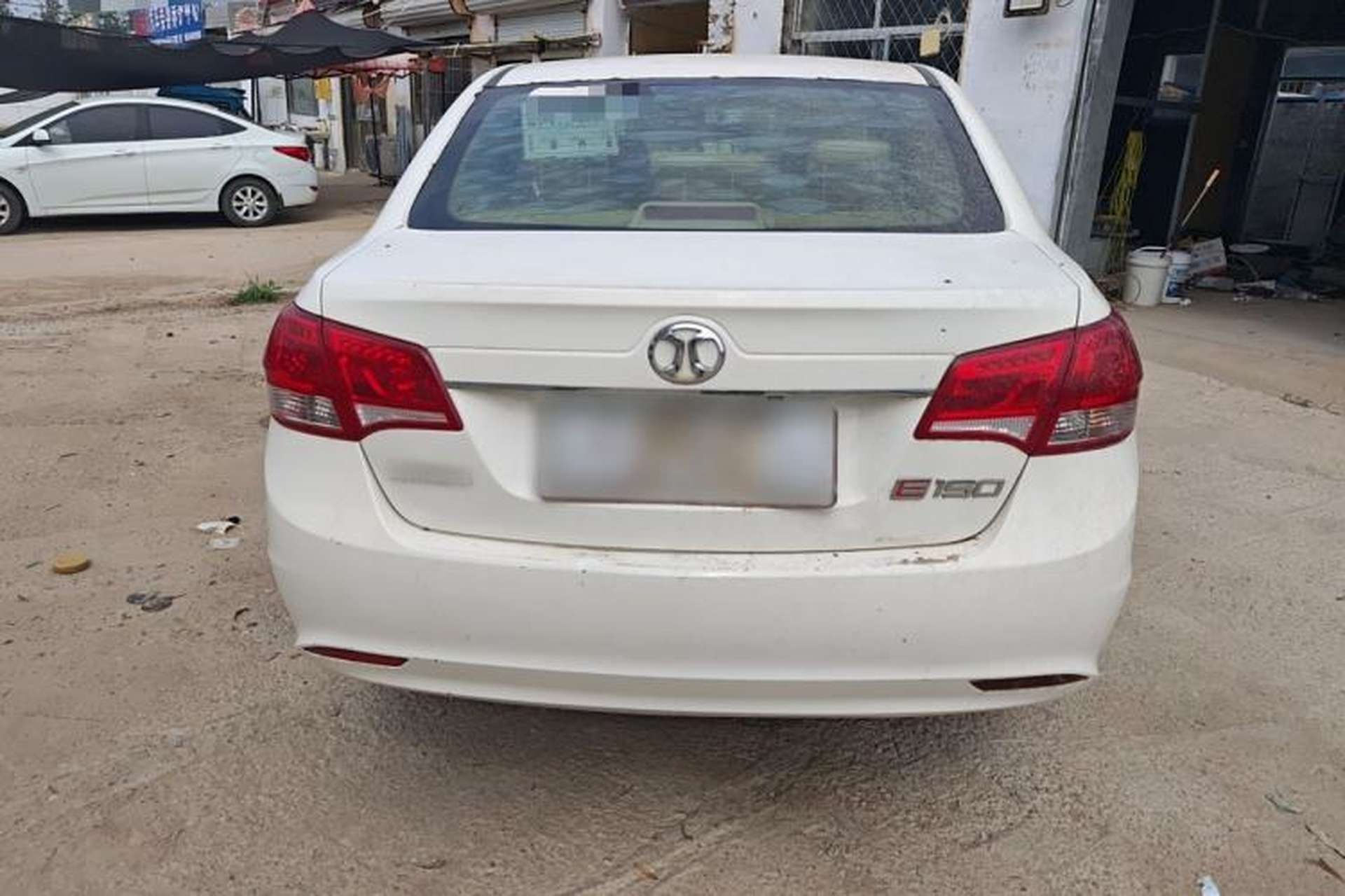 Used BAIC E Series 2013 Sedan 1.5L Manual Lotte Edition Exterior 4