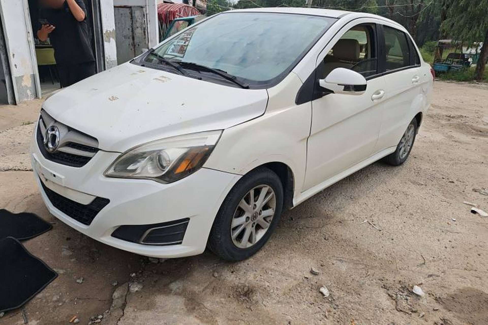 Used BAIC E Series 2013 Sedan 1.5L Manual Lotte Edition Front Left 45 Deg