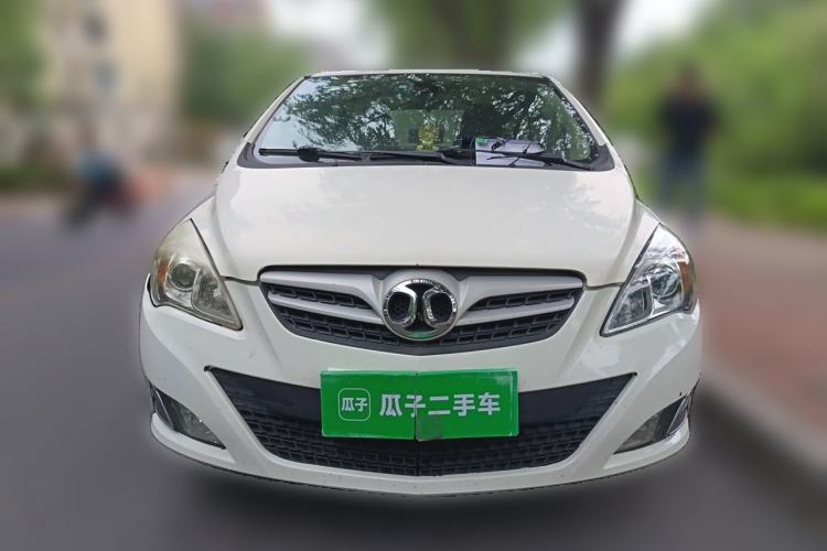 Used BAIC E Series 2013 Sedan 1.5L Manual Leshang Version Front