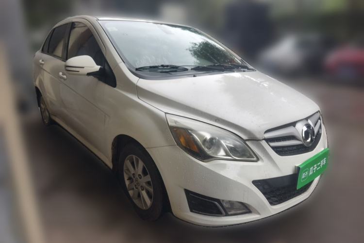 Used BAIC E Series 2013 Sedan 1.5L Automatic Leshang Edition Front Right 45 Deg