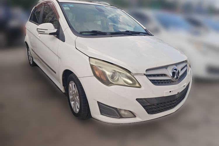 Used BAIC E Series 2013 Hatchback 1.5L Automatic Lotte Edition Front Right 45 Deg