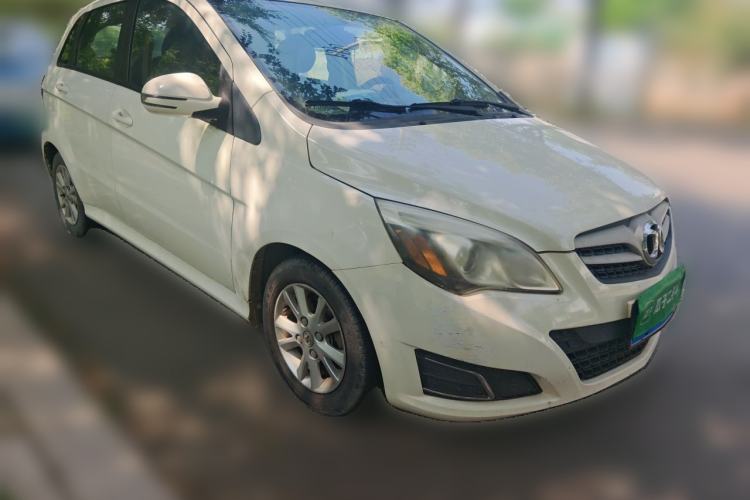 Used BAIC E Series 2013 Hatchback 1.5L Manual Lotte Edition Front Right 45 Deg