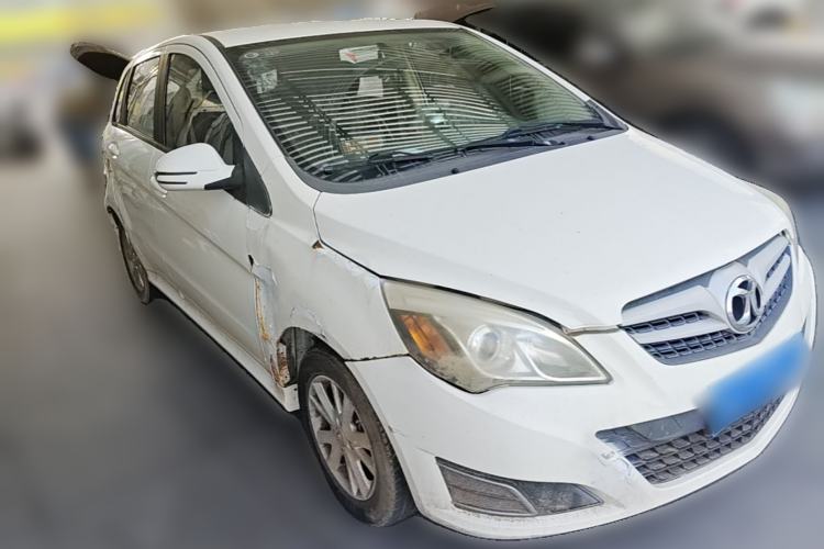 Used BAIC E Series 2013 Hatchback 1.5L Automatic Lotte Edition Front Right 45 Deg