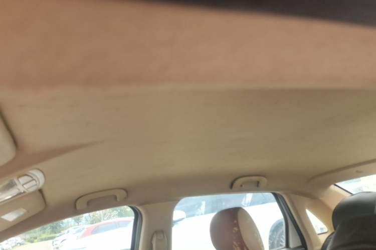 Used BAIC E Series 2013 Sedan 1.3L Manual Lotte Edition Headliner