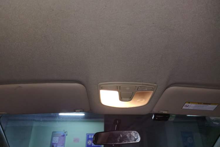 Used BAIC E Series 2013 Sedan 1.3L Manual Special Offer Edition Headliner