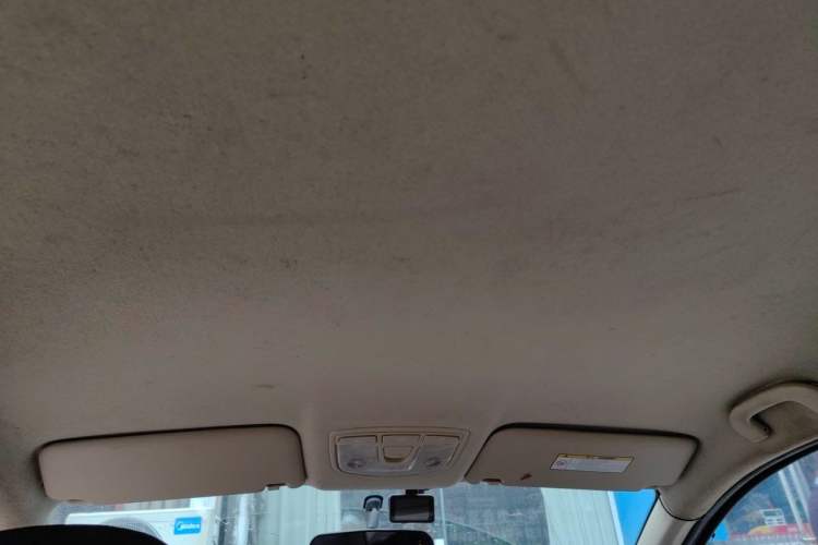 Used BAIC E Series 2013 Sedan 1.5L Manual Lotte Edition Headliner