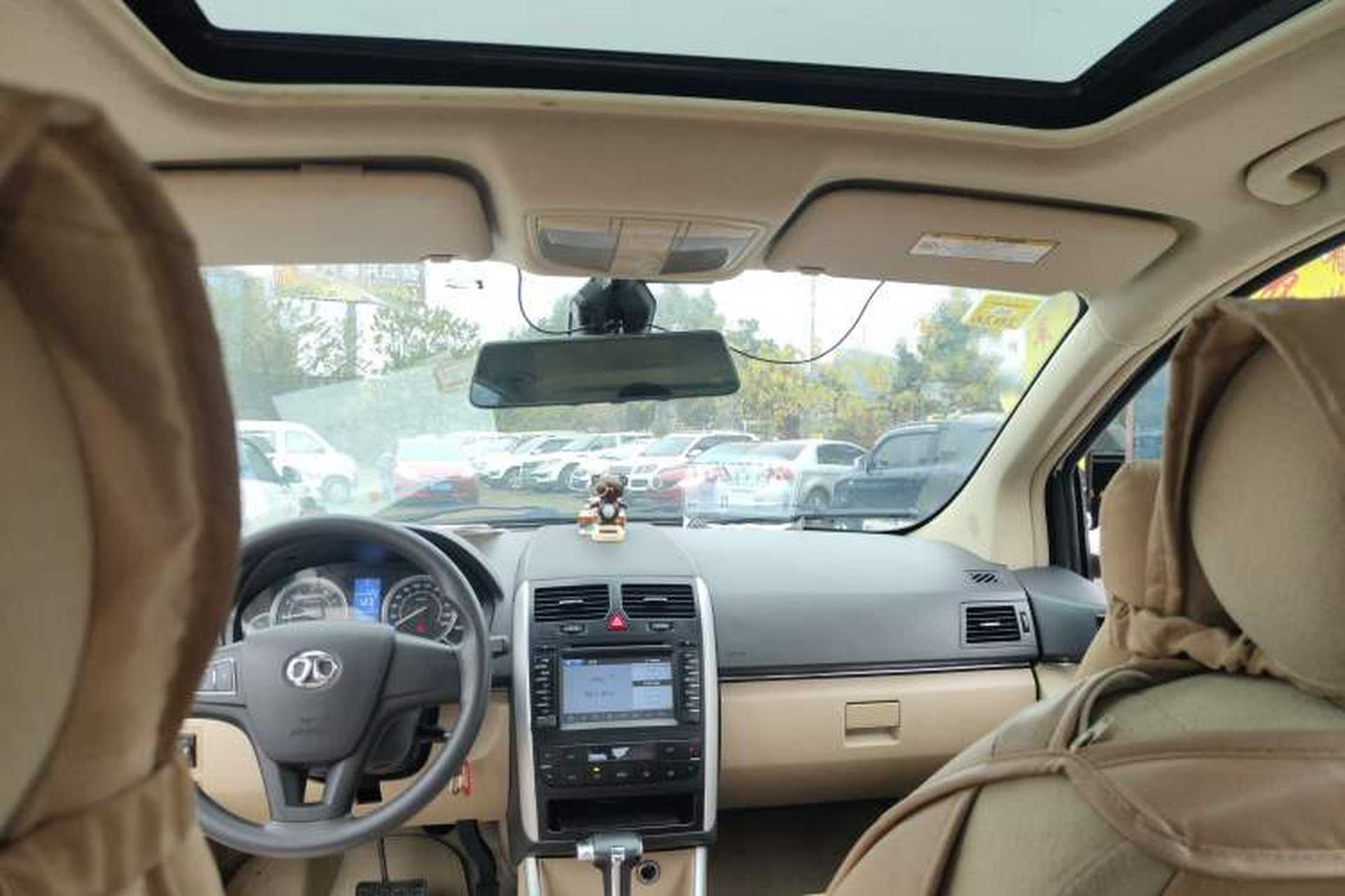 Used BAIC E Series 2013 Sedan 1.5L Automatic Leshang Edition Headliner