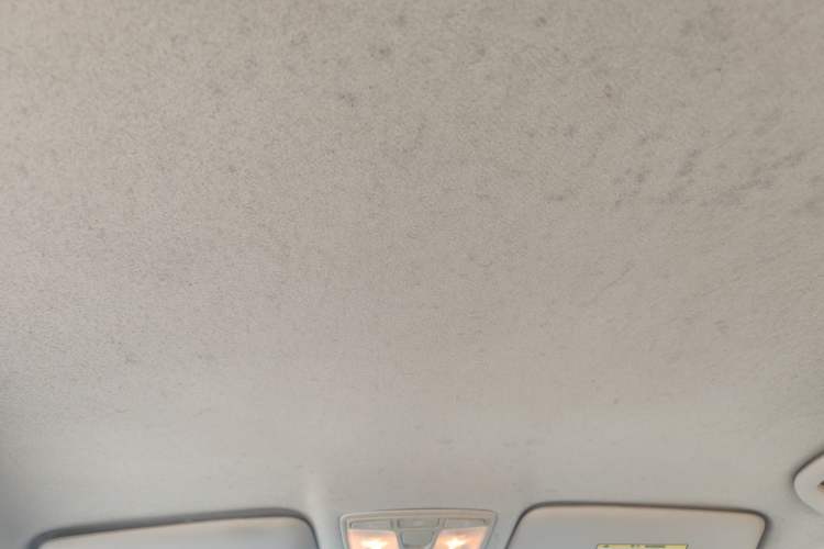 Used BAIC E Series 2013 Hatchback 1.5L Manual Lotte Edition Headliner