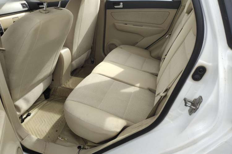 Used BAIC E Series 2013 Sedan 1.3L Manual Lotte Edition Interior 1
