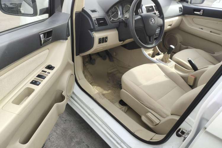 Used BAIC E Series 2013 Sedan 1.3L Manual Lotte Edition Interior 2