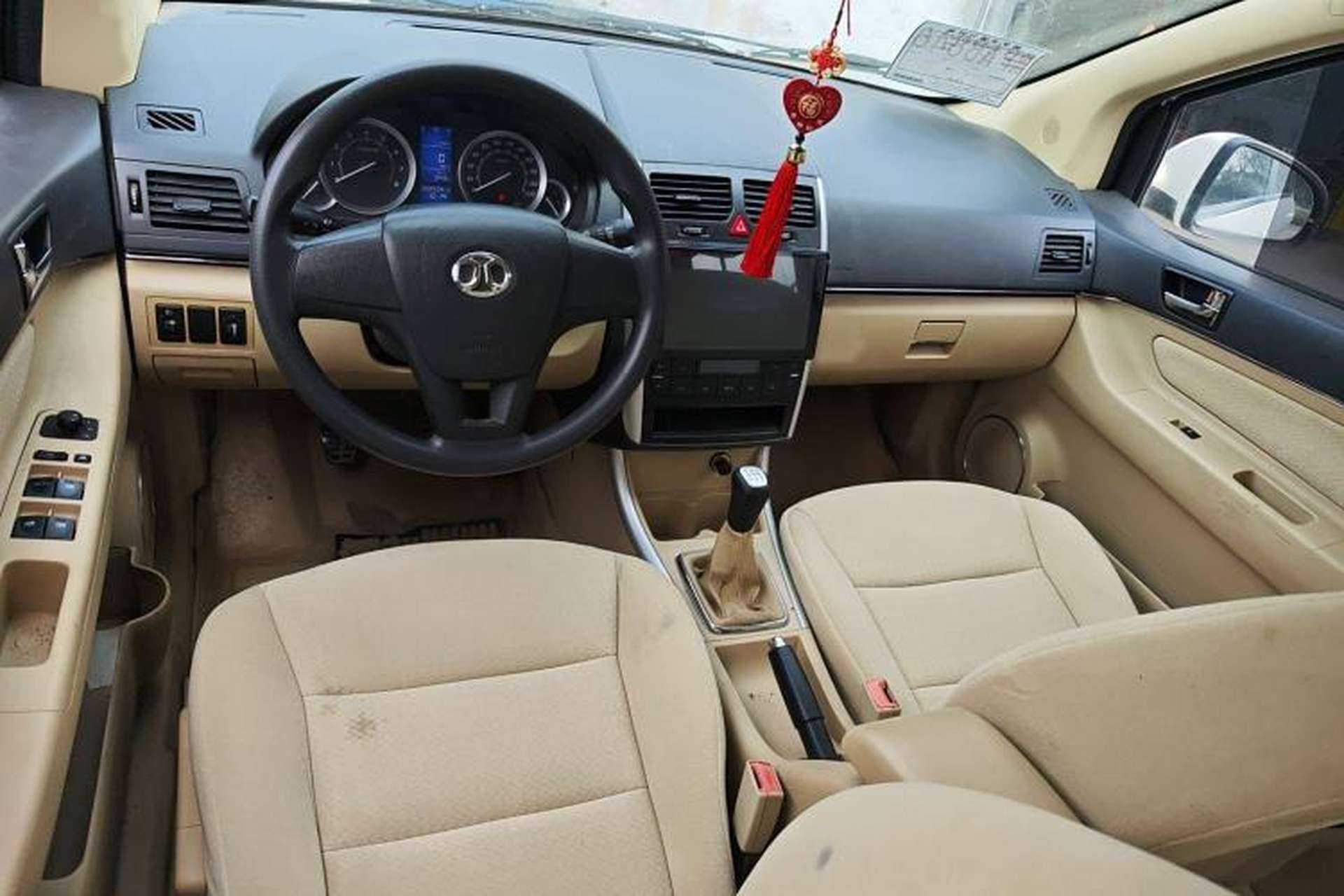 Used BAIC E Series 2013 Sedan 1.5L Manual Lotte Edition Interior 3