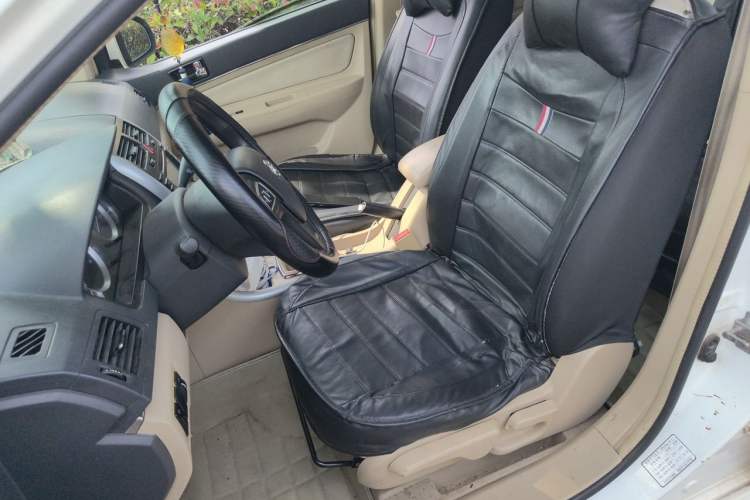 Used BAIC E Series 2013 Sedan 1.5L Manual Leshang Version Left Front Seat