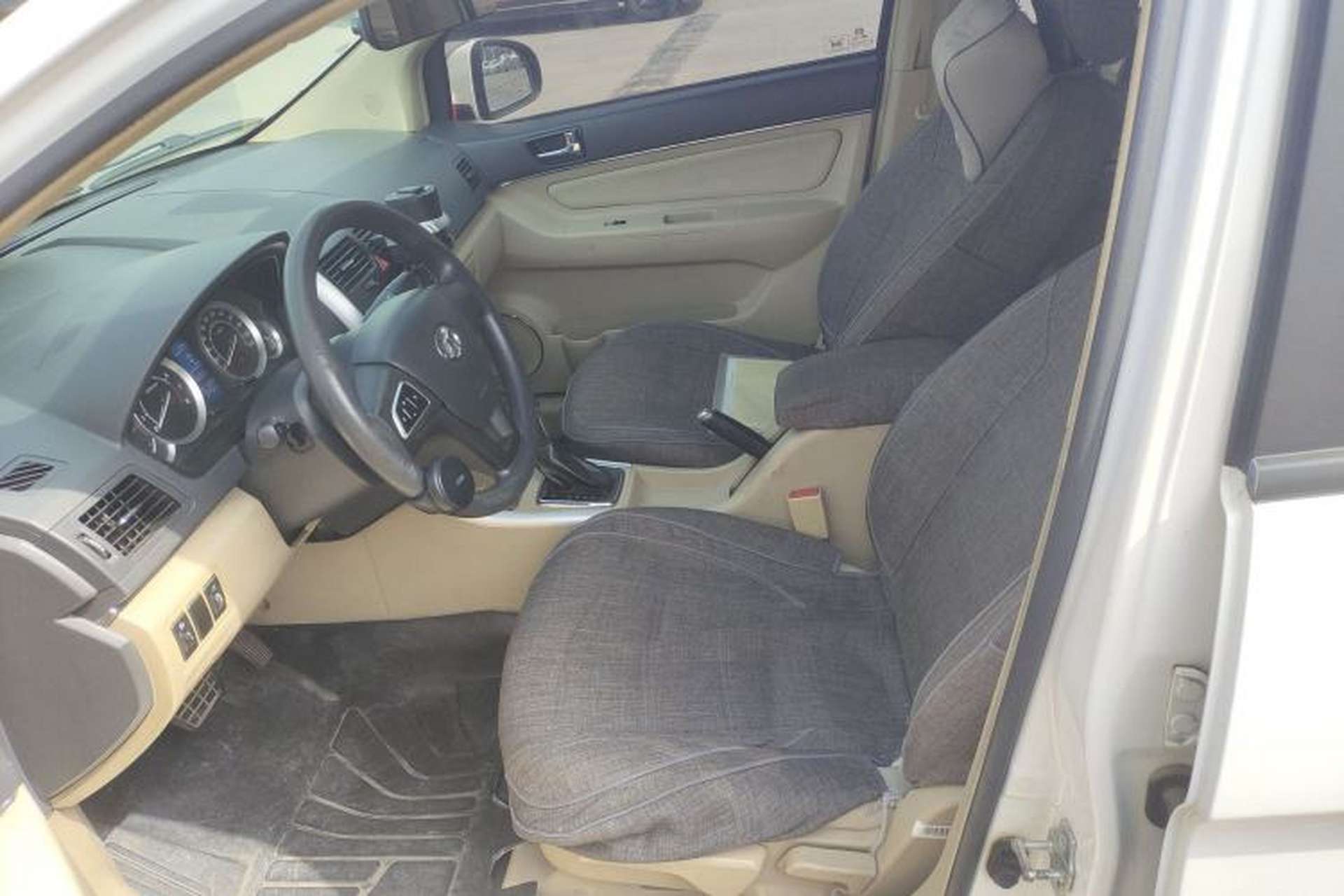 Used BAIC E Series 2013 Sedan 1.5L Automatic Leshang Edition Left Front Seat