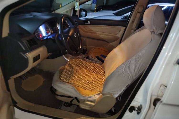 Used BAIC E Series 2013 Sedan 1.3L Manual Special Offer Edition Left Front Seat