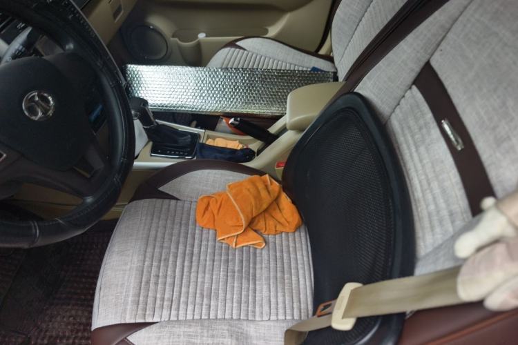 Used BAIC E Series 2013 Sedan 1.5L Automatic Leshang Edition Left Front Seat