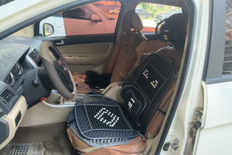 Used BAIC E Series 2013 Sedan 1.3L Manual Lotte Edition Left Front Seat