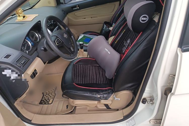 Used BAIC E Series 2013 Sedan 1.5L Manual Leshang Version Left Front Seat