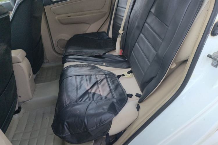 Used BAIC E Series 2013 Sedan 1.5L Manual Leshang Version Left Rear Seat
