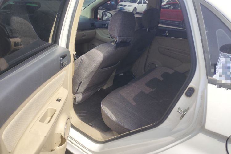 Used BAIC E Series 2013 Sedan 1.5L Automatic Leshang Edition Left Rear Seat