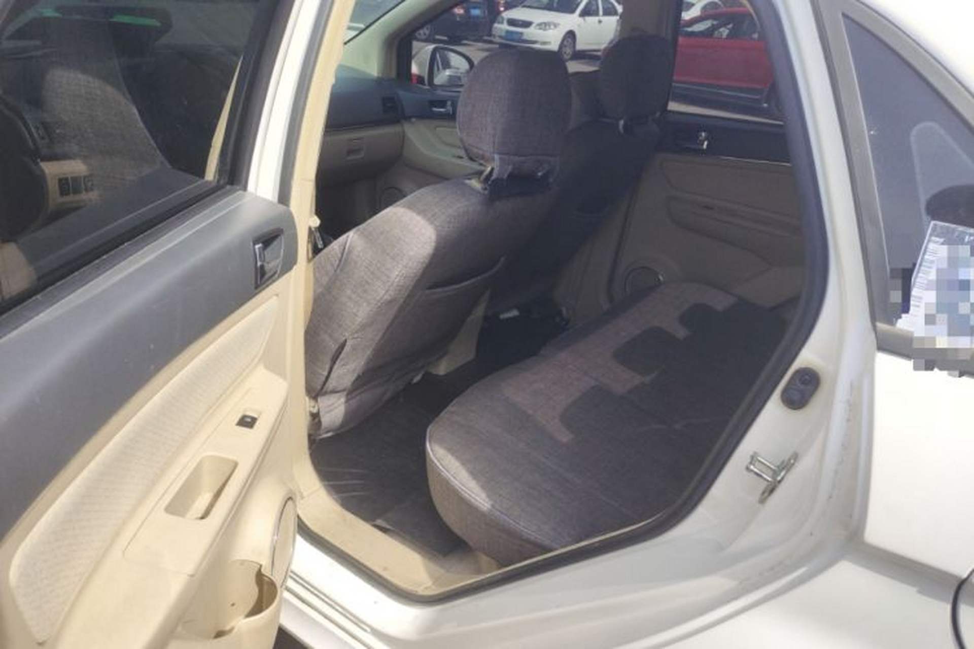 Used BAIC E Series 2013 Sedan 1.5L Automatic Leshang Edition Left Rear Seat