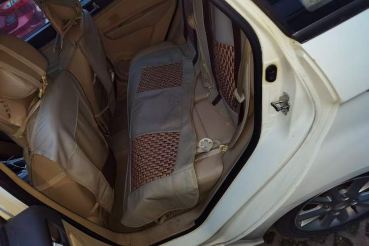 Used BAIC E Series 2013 Hatchback 1.5L Automatic Lotte Edition Left Rear Seat