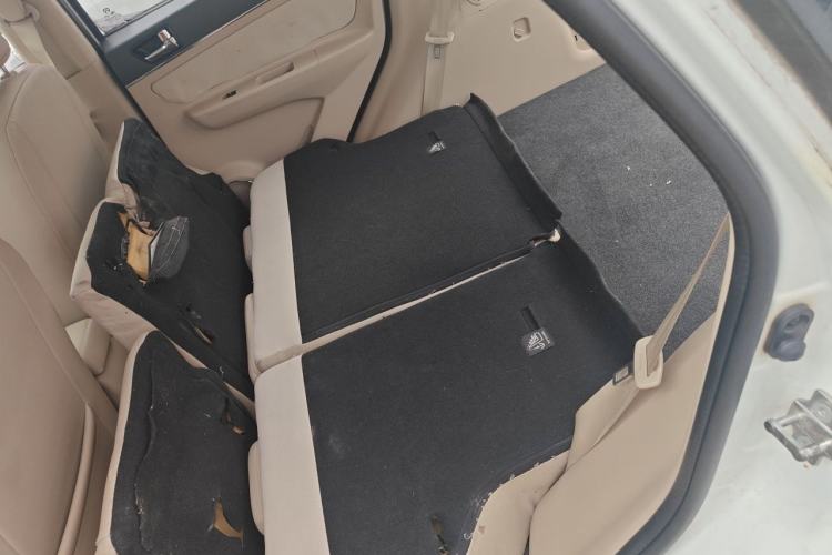 Used BAIC E Series 2013 Hatchback 1.5L Automatic Lotte Edition Left Rear Seat