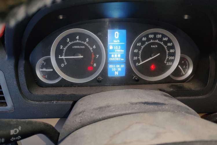 Used BAIC E Series 2013 Sedan 1.5L Automatic Lotte Edition Odometer Close Up