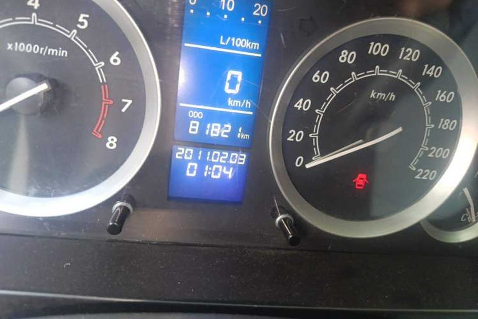 Used BAIC E Series 2013 Hatchback 1.5L Automatic Lotte Edition Odometer Close Up