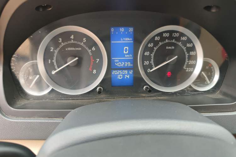 Used BAIC E Series 2013 Sedan 1.5L Manual Lotte Edition Odometer Close Up