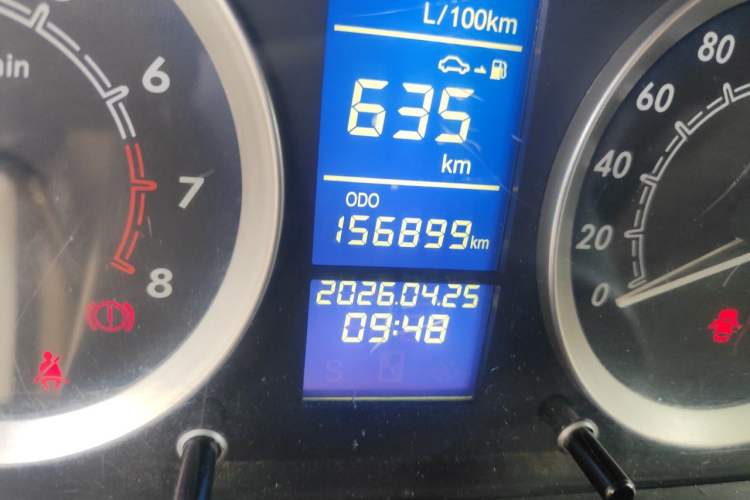 Used BAIC E Series 2013 Hatchback 1.5L Manual Lotte Edition Odometer Close Up