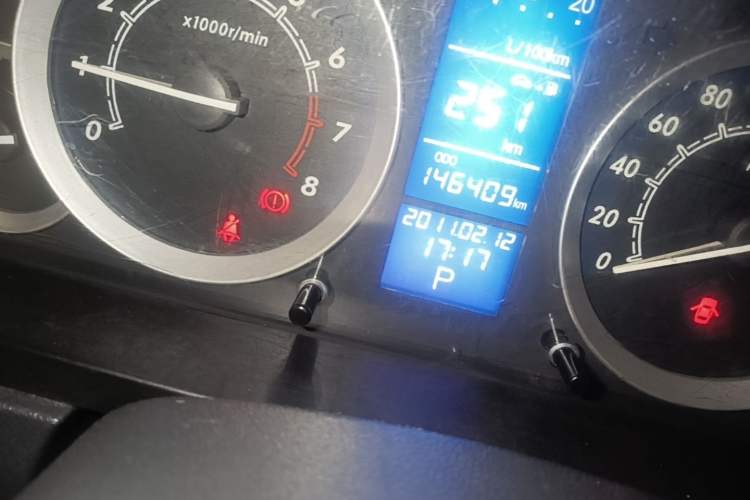 Used BAIC E Series 2013 Sedan 1.5L Automatic Leshang Edition Odometer Close Up