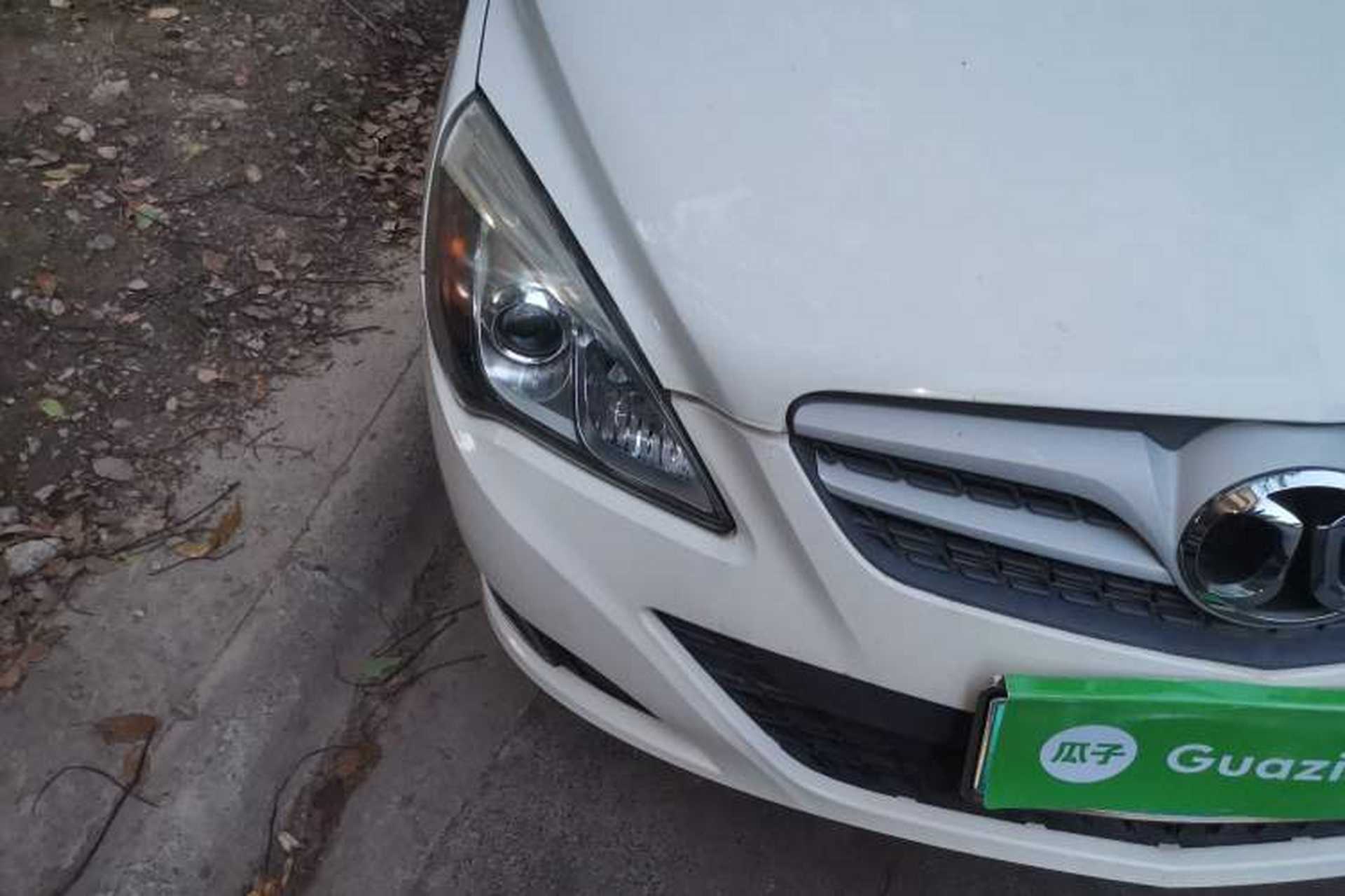 Used BAIC E Series 2013 Sedan 1.3L Manual Lotte Edition Right Front Headlight