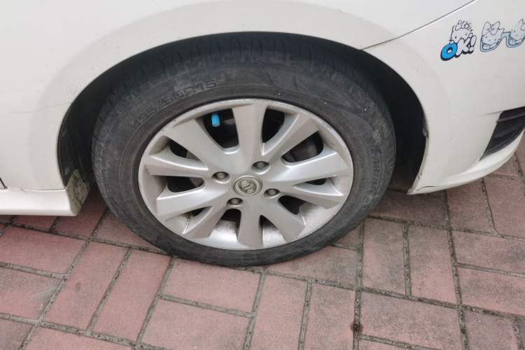 Used BAIC E Series 2013 Sedan 1.5L Manual Leshang Version Right Front Wheel Hub