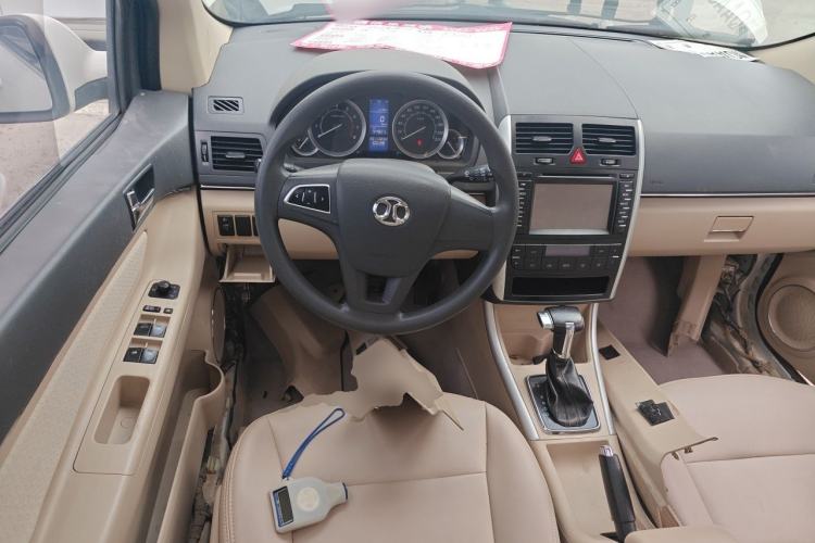 Used BAIC E Series 2013 Hatchback 1.5L Automatic Lotte Edition Steering Wheel