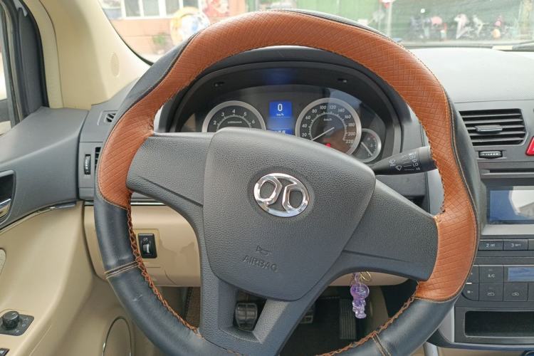 Used BAIC E Series 2013 Sedan 1.5L Manual Lotte Edition Steering Wheel