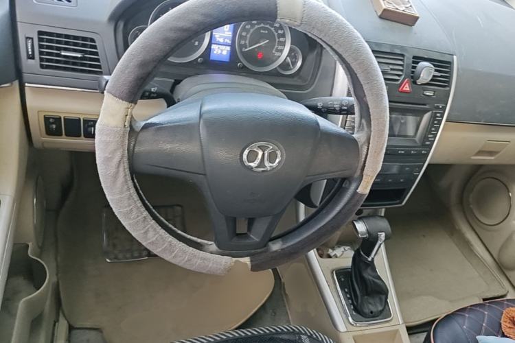 Used BAIC E Series 2013 Hatchback 1.5L Automatic Lotte Edition Steering Wheel