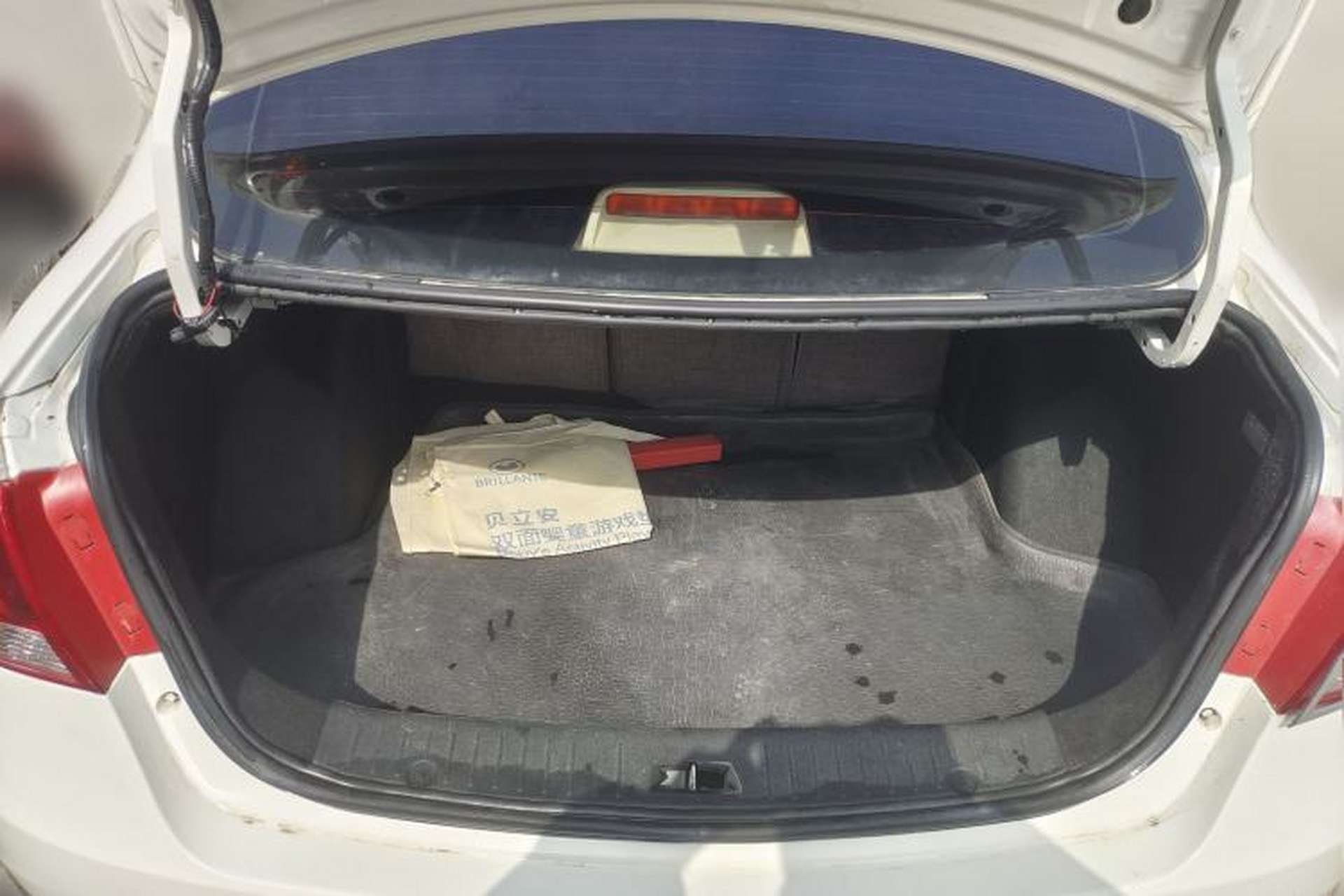 Used BAIC E Series 2013 Sedan 1.5L Automatic Leshang Edition Trunk