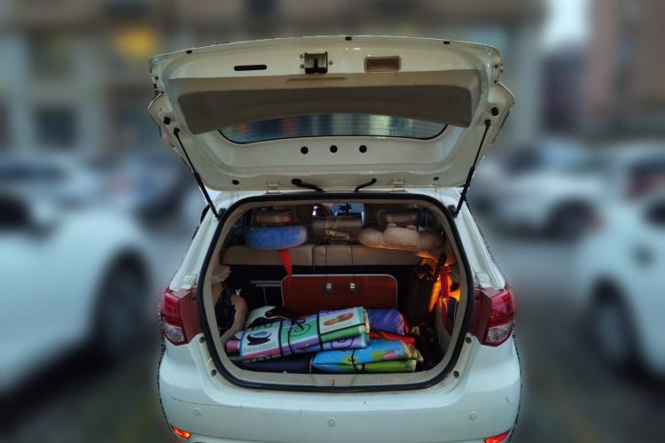 Used BAIC E Series 2013 Hatchback 1.5L Automatic Lotte Edition Trunk