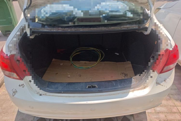 Used BAIC E Series 2013 Sedan 1.5L Automatic Leshang Edition Trunk