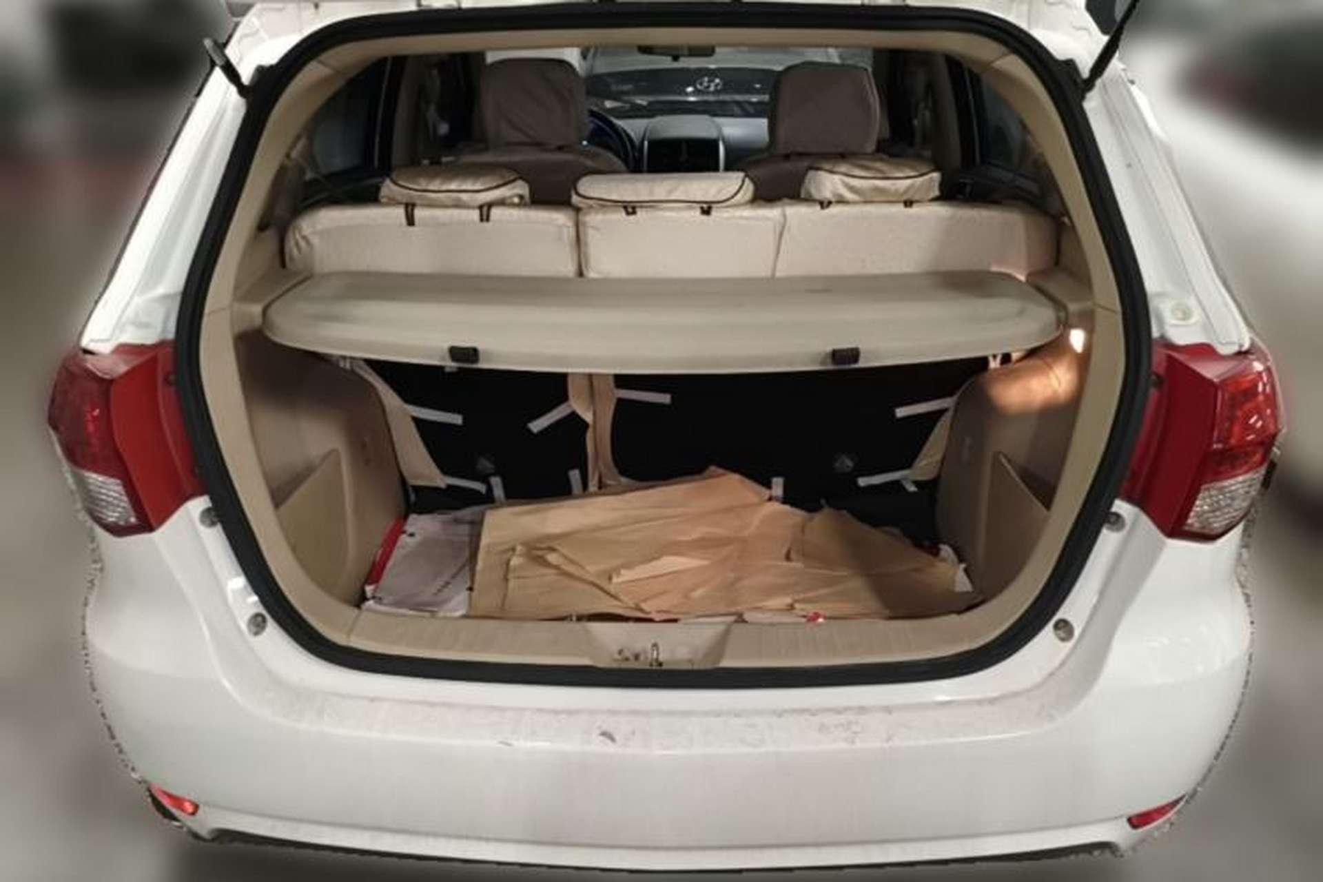Used BAIC E Series 2013 Hatchback 1.5L Manual Lotte Edition Trunk