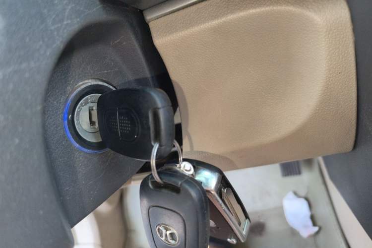 Used BAIC E Series 2013 Sedan 1.5L Manual Leshang Version Vehicle Key